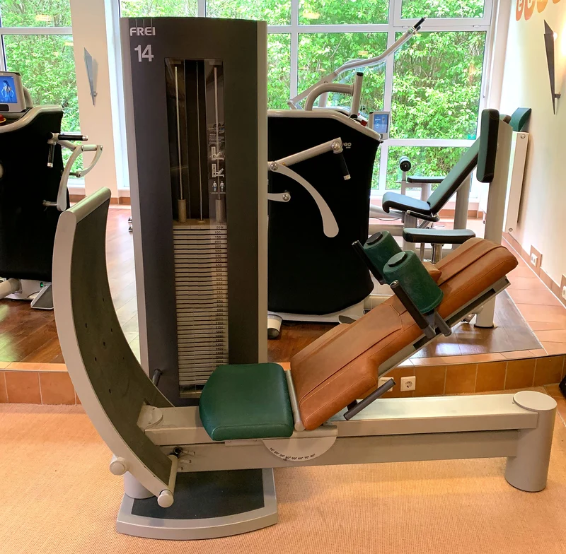 Frei Genius Eco, 16 Kraftgeräte im Set, MPG, KGG, MED Zulassung, Medical Physio Serie, Silber, gebraucht - überholter Zustand
