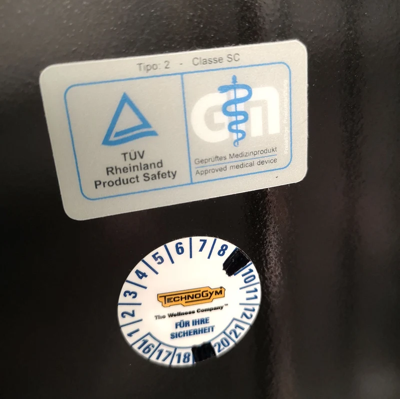 TechnoGym Selection Line MED 8 Medizinische Kraftgeräte im Set, Reha Fitnessgeräte Ausstattung, gebraucht - überholter Zustand