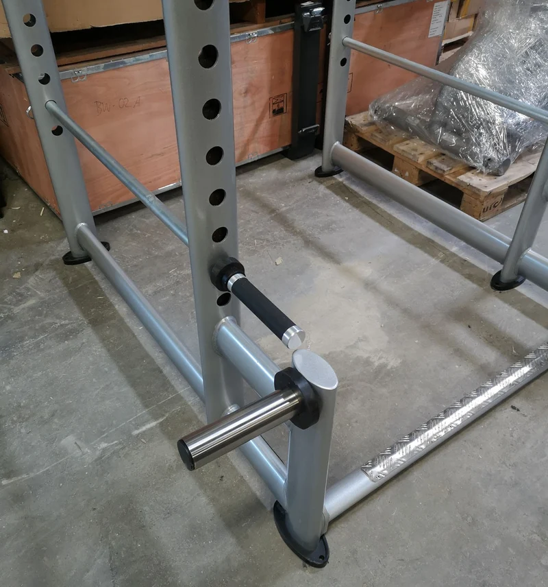 L+K E-Line Power Rack, Silber, Neuwertiges Ausstellungsstück - Sonderpreis