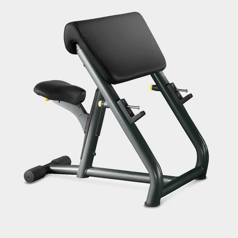 TechnoGym Scottcurl Bank, Scott bench, Bizeps Trainingsbank, Farbe Schwarz, Polster Schwarz, gebraucht - geprüfter Zustand