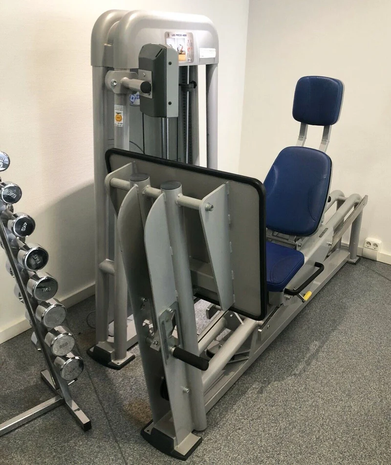 Ergo-Fit Beinpresse, verstellbare Leg Press, 172,5kg Gewichtsblock, Polster Blau, gebrauchter - überholter Zustand