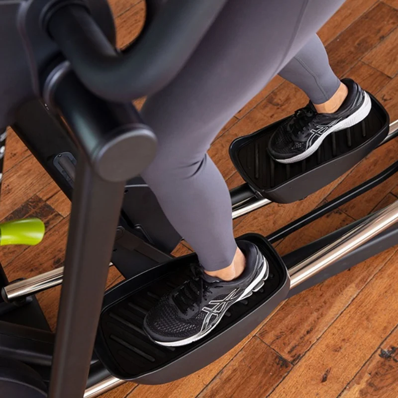 Sportsart Elliptical, Ellipsentrainer E873