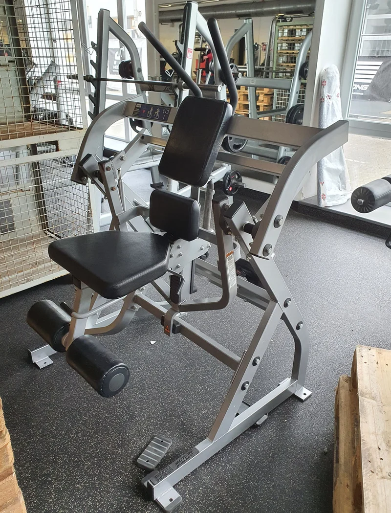 Hammer Strength Bauchmaschine, Klappmesser, Abdominal Oblique Crunch PL-AB, Plate loaded, Rahmenfarbe Silber, Polsterfarbe Schwarz, gebrauchter - überholter Zustand