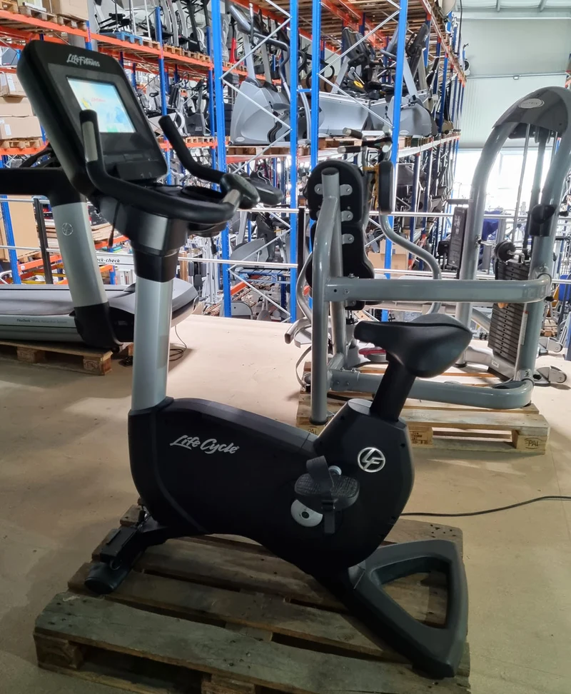 Life Fitness Ergometer Lifecycle, Elevation Series, Discover Si Konsole Touch, gebraucht - überholter Zustand