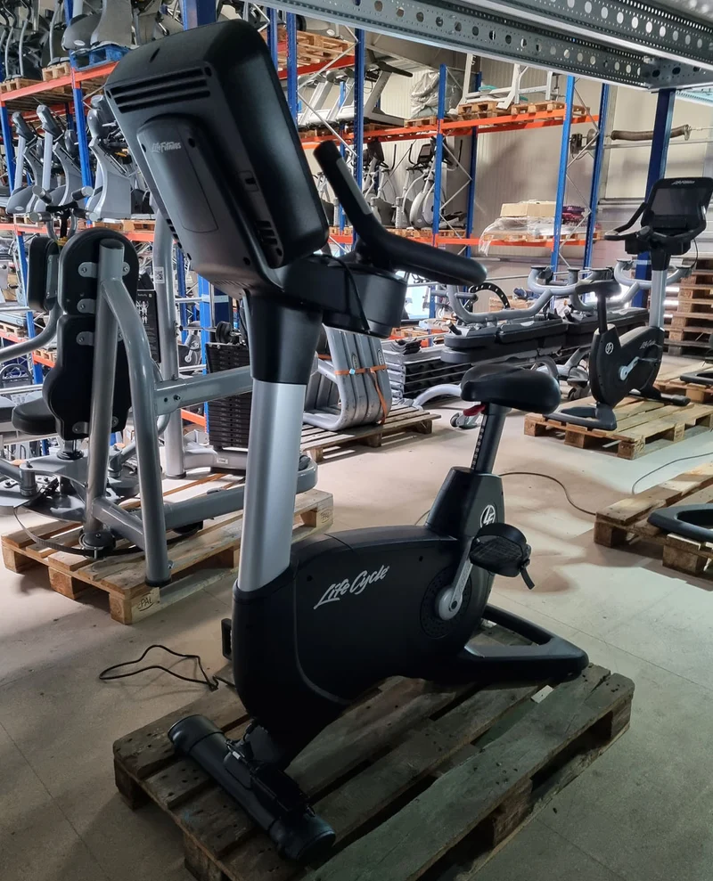 Life Fitness Ergometer Lifecycle, Elevation Series, Discover Si Konsole Touch, gebraucht - überholter Zustand