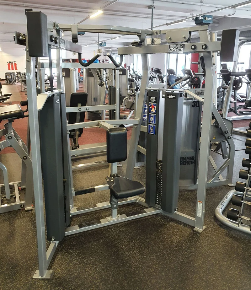 Hammer Strength MTS Rudern ( Hoch ) Maschine - Rahmenfarbe Silber, Polsterfarbe Schwarz, gebraucht - überholter Zustand