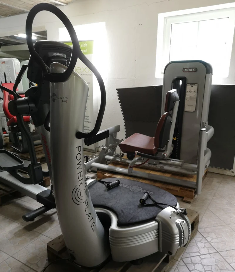 Power Plate Pro6 Vibrationsplatte, gebraucht - überholter Zustand