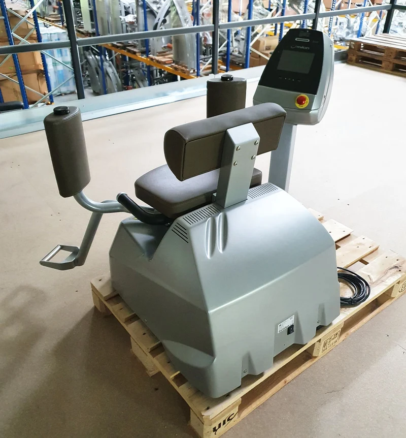 Milon Premium Adduktoren - Abduktorenmaschinen, Hip Abductor and Adductor, 2 Geräte im Set, Gehäuse Aluminium gebürstet, gebraucht - überholter Zustand