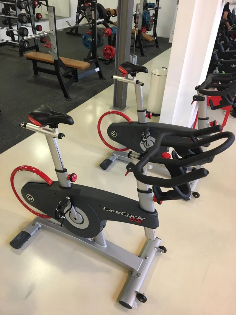 Life Fitness 18 Stk. Cardiogeräte Set, Discover SE Konsolen, Touch, gebraucht - überholter Zustand!