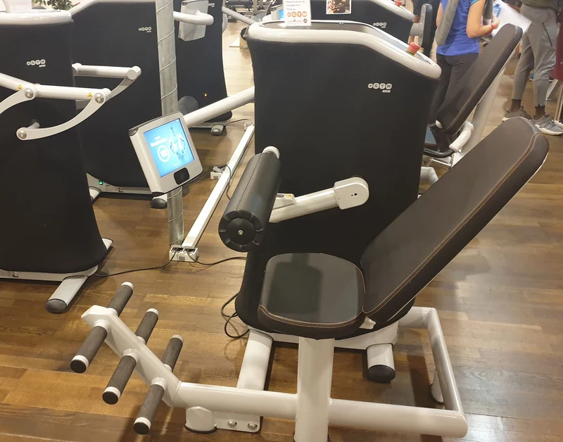 eGym 7er Kraft Zirkel, 7 Kraftgeräte, inkl. Software, Logistik, Einrichtung, All inclusive Paket, Baujahr 2014, gebraucht - überholter Zustand
