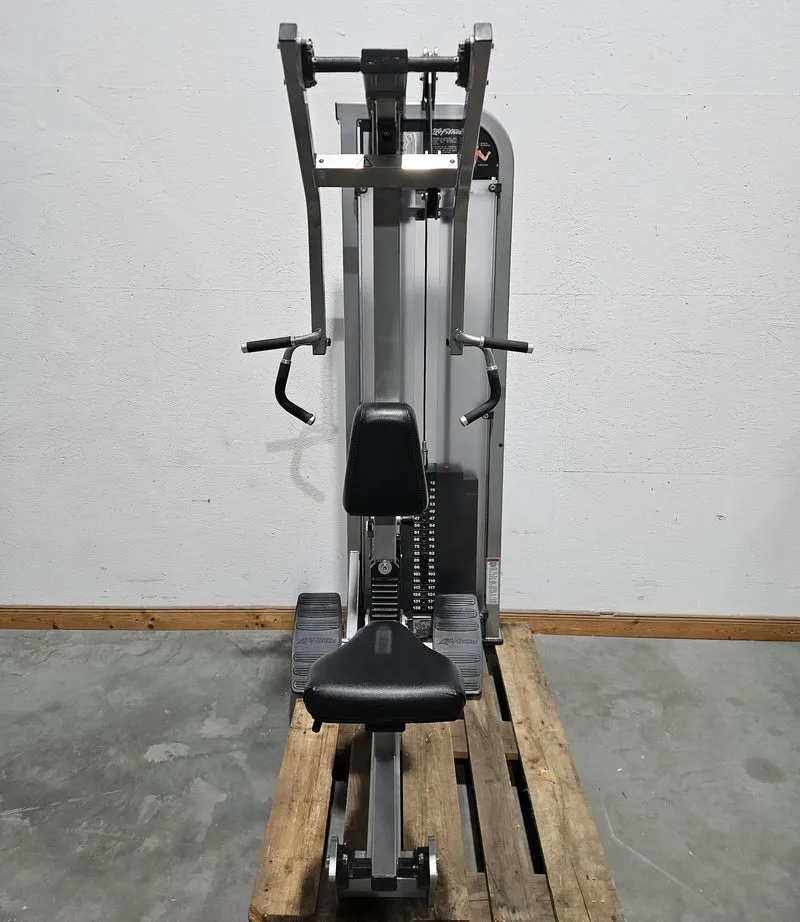 Life Fitness Set 19 Kraftgeräte, Signature und Pro2 Serie, Rahmen Silber, Polster Schwarz, gebraucht - überholter Zustand