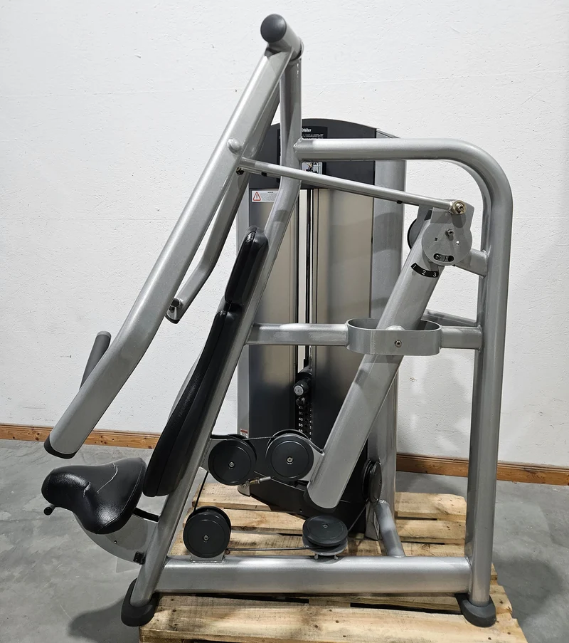 Life Fitness Set 19 Kraftgeräte, Signature und Pro2 Serie, Rahmen Silber, Polster Schwarz, gebraucht - überholter Zustand