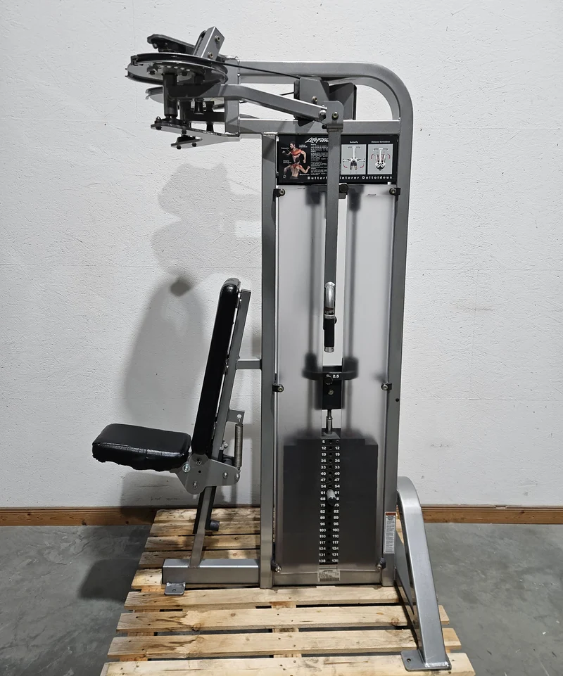Life Fitness Set 19 Kraftgeräte, Signature und Pro2 Serie, Rahmen Silber, Polster Schwarz, gebraucht - überholter Zustand