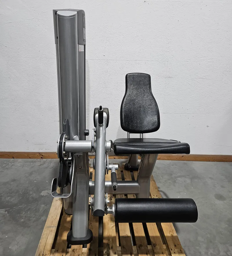 Life Fitness Set 19 Kraftgeräte, Signature und Pro2 Serie, Rahmen Silber, Polster Schwarz, gebraucht - überholter Zustand