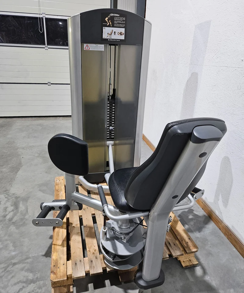 Life Fitness Set 19 Kraftgeräte, Signature und Pro2 Serie, Rahmen Silber, Polster Schwarz, gebraucht - überholter Zustand