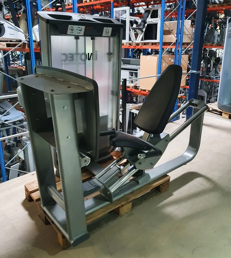 Inotec Beinpresse, Leg Press, Rahmenfarbe Silber, Polsterfarbe Schwarz, gebraucht - überholter Zustand