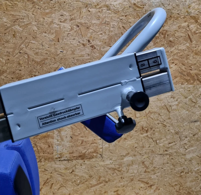 Dr. Wolff Ab Curl 536, Rückenschonende Bauchmaschine Crunch, Rahmenfarbe Silber - gebrauchter - überholter Zustand