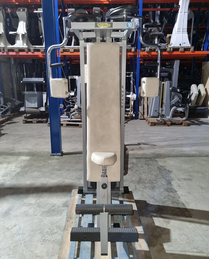 Technogym Butterfly, Pectoral Fly, Silverline, Rahmenfarbe Silber, Polsterfarbe Beige, gebraucht - geprüfter Zustand