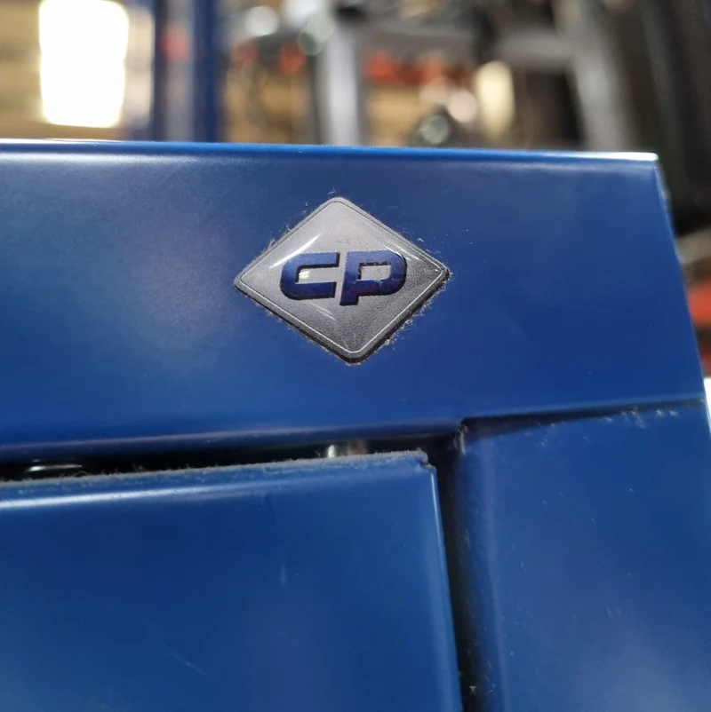 Spind-Schließfachschrank von C+P - Made in Germany - Korpus Blau, Türen Blau, gebraucht