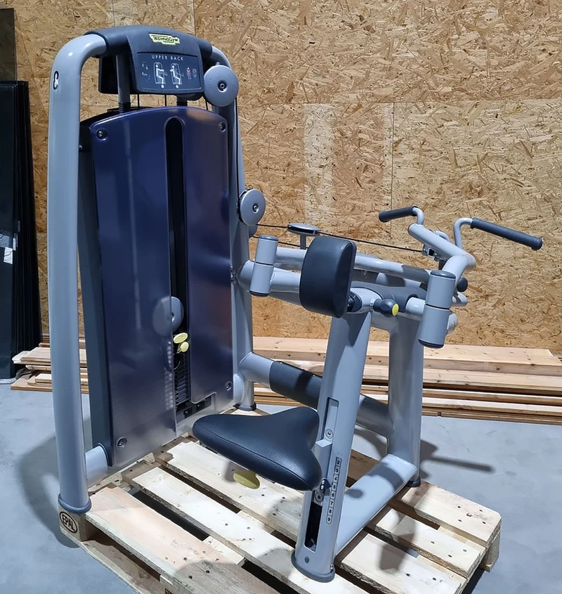 TechnoGym 15 Kraftgeräte im Set, Selection Line, Neue Version mit Plastikverkleidungen, gebraucht - überholter Zustand