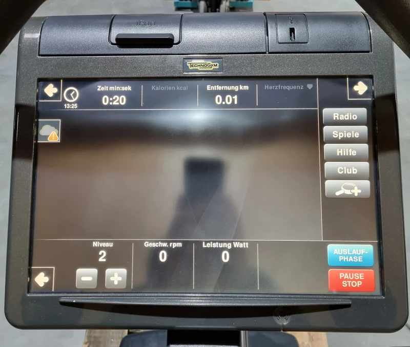 TechnoGym Stepper Excite Line Step 700, VisioWeb Touch Display, gebraucht - überholter Zustand