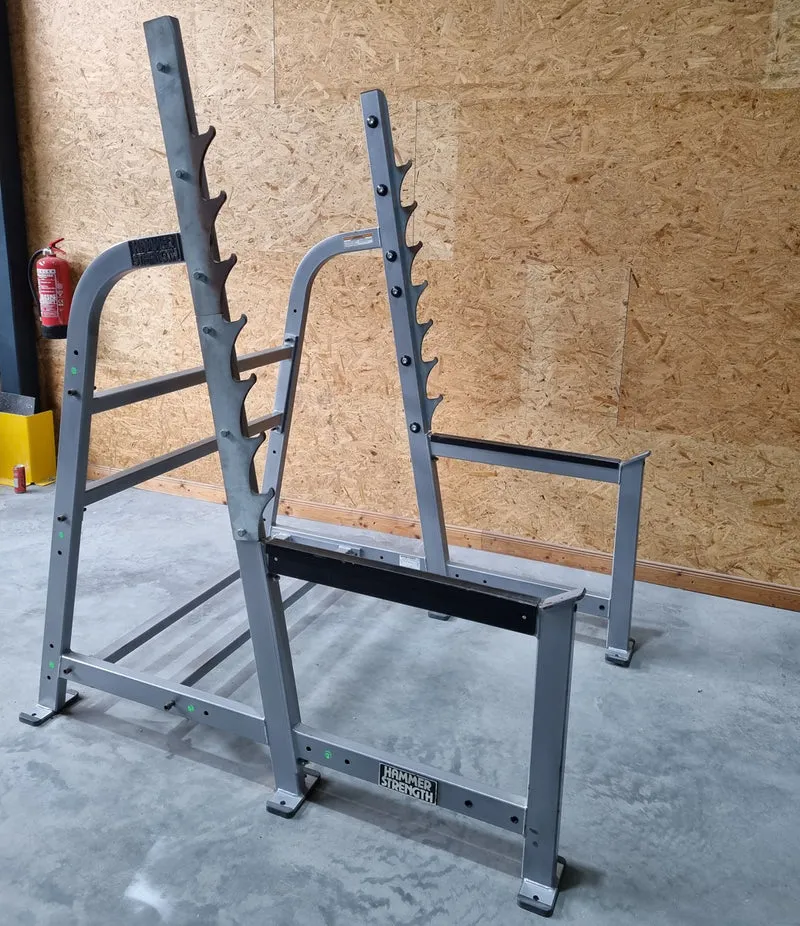 Hammer Strength Kniebeugenständer, Olympic Squat Rack O-SR, Rahmenfarbe Silber, gebraucht - überholter Zustand