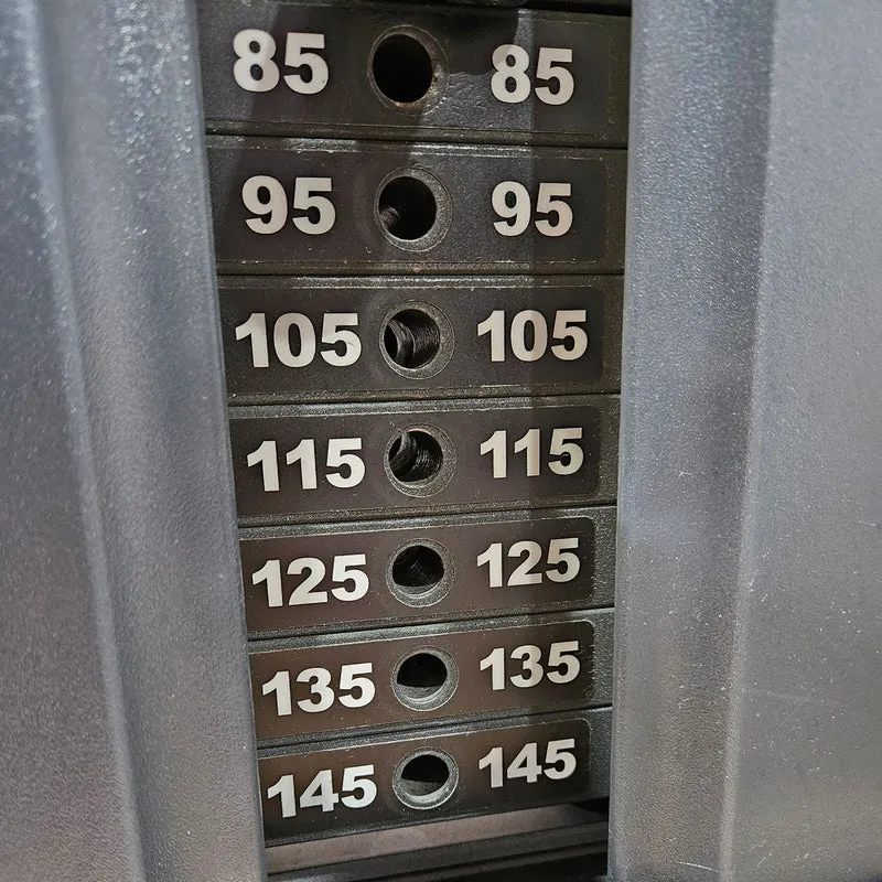 Life Fitness Bankdrücken, ChestPress, Brustpresse, Bankdrückmaschine, 145kg Gewichtsblock, Signature Series, Rahmenfarbe Silber, gebraucht - überholter Zustand