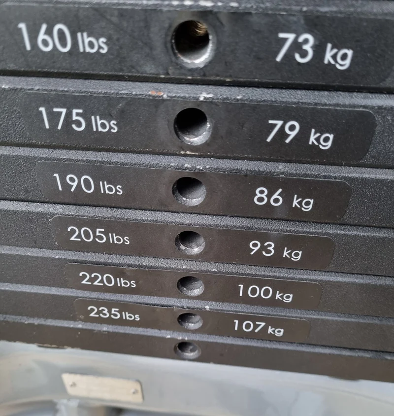 Matrix Beinbeuger sitzend und Beinstrecker im Set - 2 Geräte, Aura G3 Serie, Leg Curl und Leg Extension, Rahmenfarbe Silber, gebraucht - überholter Zustand