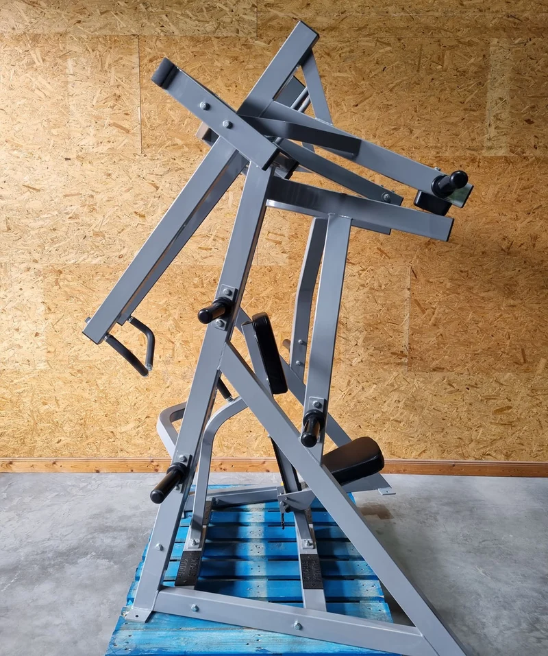 Plate loaded Set, 11 Kraftgeräte, Hammer Strength Nachbau, gebraucht - geprüfter Zustand