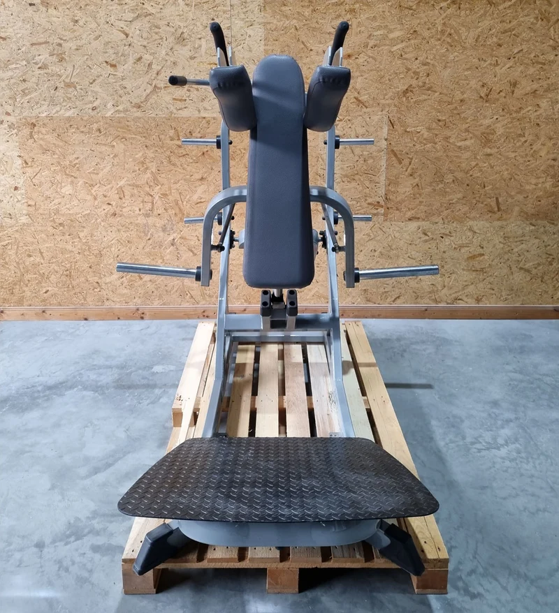 Plate loaded Set, 11 Kraftgeräte, Hammer Strength Nachbau, gebraucht - geprüfter Zustand