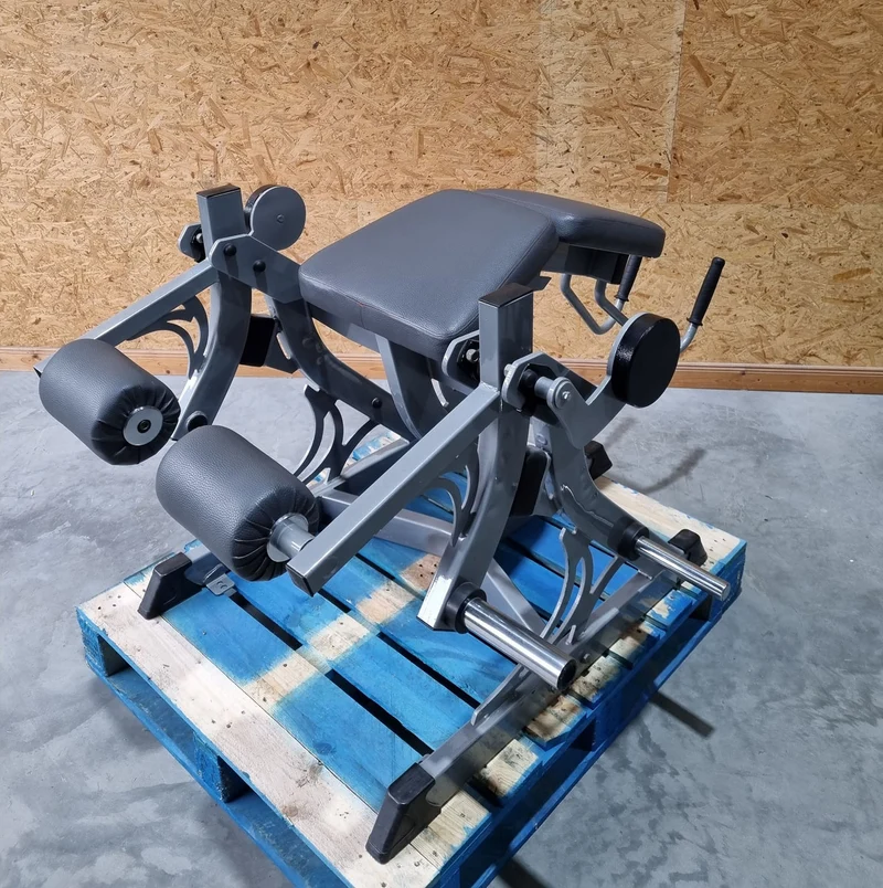Plate loaded Set, 11 Kraftgeräte, Hammer Strength Nachbau, gebraucht - geprüfter Zustand
