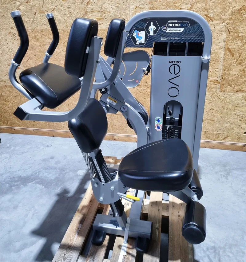 Nautilus Nitro Evo Kraftgeräte Set- 27 Fitnessgeräte und 5 Bänke im Set - gebraucht - TOP Zustand
