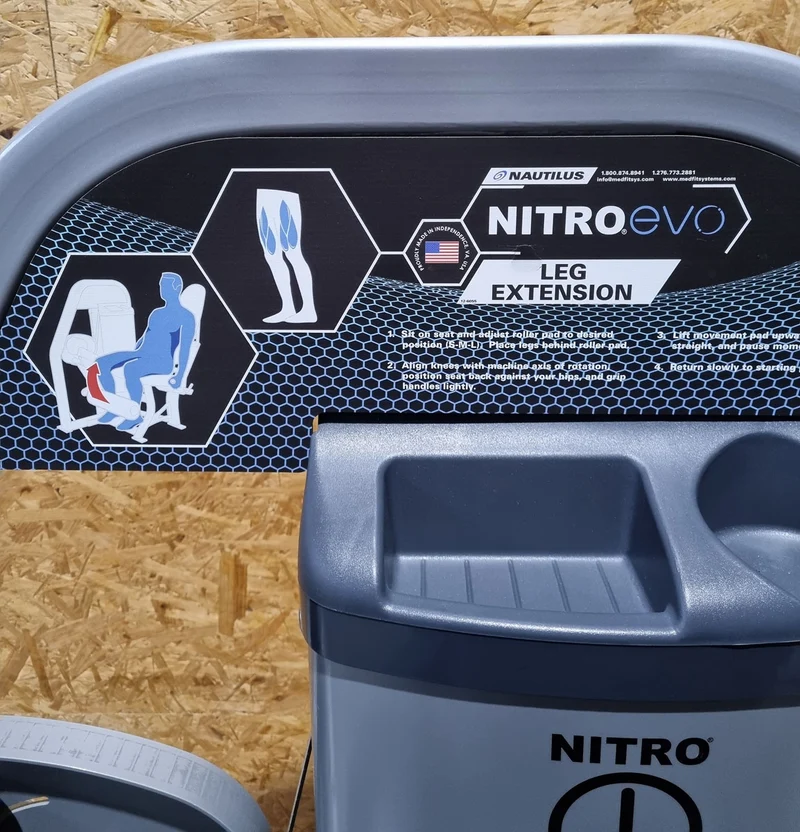 Nautilus Nitro Evo Kraftgeräte Set- 27 Fitnessgeräte und 5 Bänke im Set - gebraucht - TOP Zustand