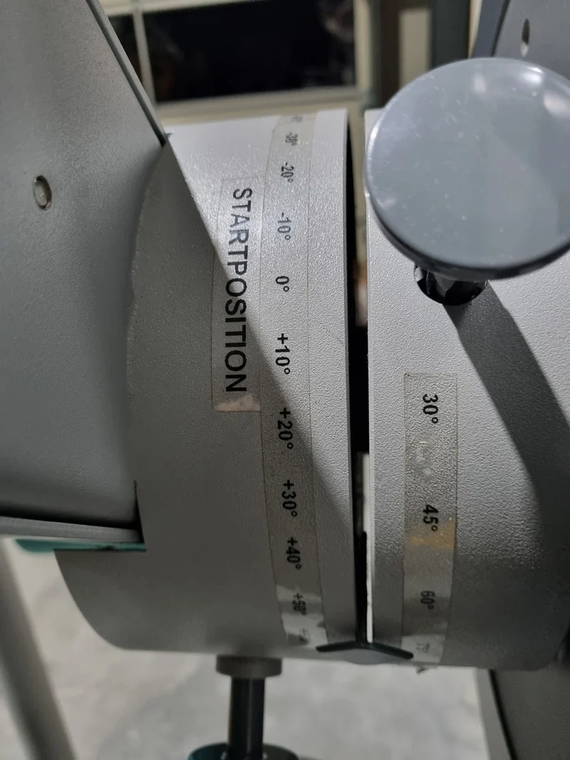 Frei Genius Hüftmaschine, Hüftpendel, Multi Hip, Kickmaschine, Total Hip auch für Ab-Adduktoren Training nutzbar, Rahmenfarbe Silber - gebraucht - überholter Zustand