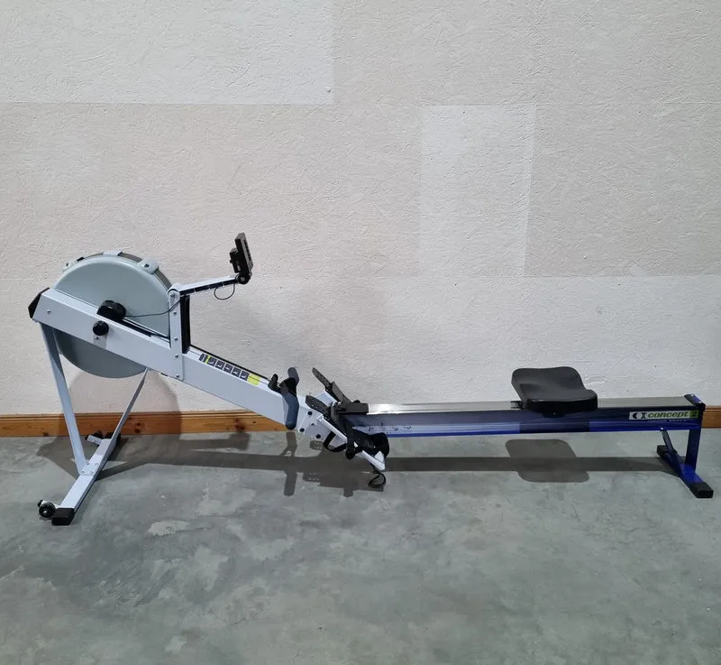 Concept2 Rudergerät mit PM5 Monitor - Farbe Blau - gebraucht - geprüfter Zustand