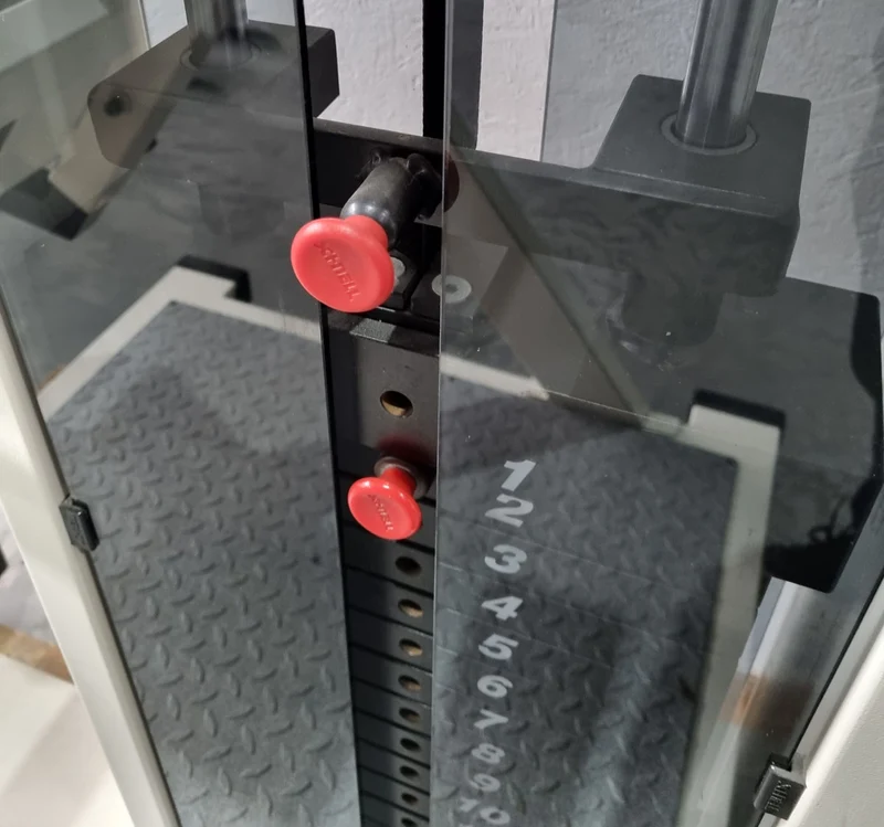 Schnell Pullover Maschine, Armhebemaschine, Überzüge - Target Kompakt Line - Oldschool Bodybuilding, Rahmenfarbe Weiß, gebrauchter - überholter Zustand