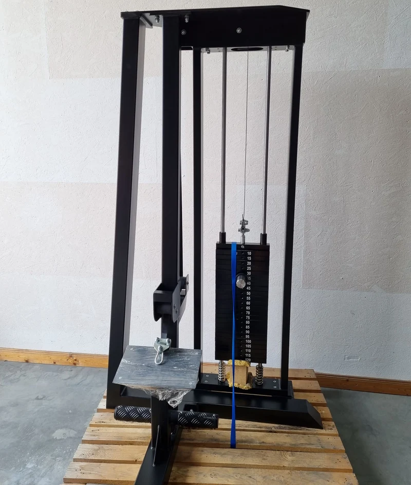 Ruderzug Turm ähnlich Gym80, Rudern am Kabel, Row, Ruderstation ähnlich Sygnum 4016, Rahmenfarbe Schwarz, Ausstellungsstück