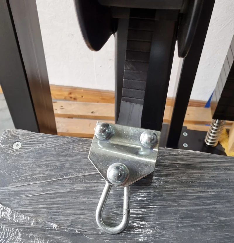 Ruderzug Turm ähnlich Gym80, Rudern am Kabel, Row, Ruderstation ähnlich Sygnum 4016, Rahmenfarbe Schwarz, Ausstellungsstück