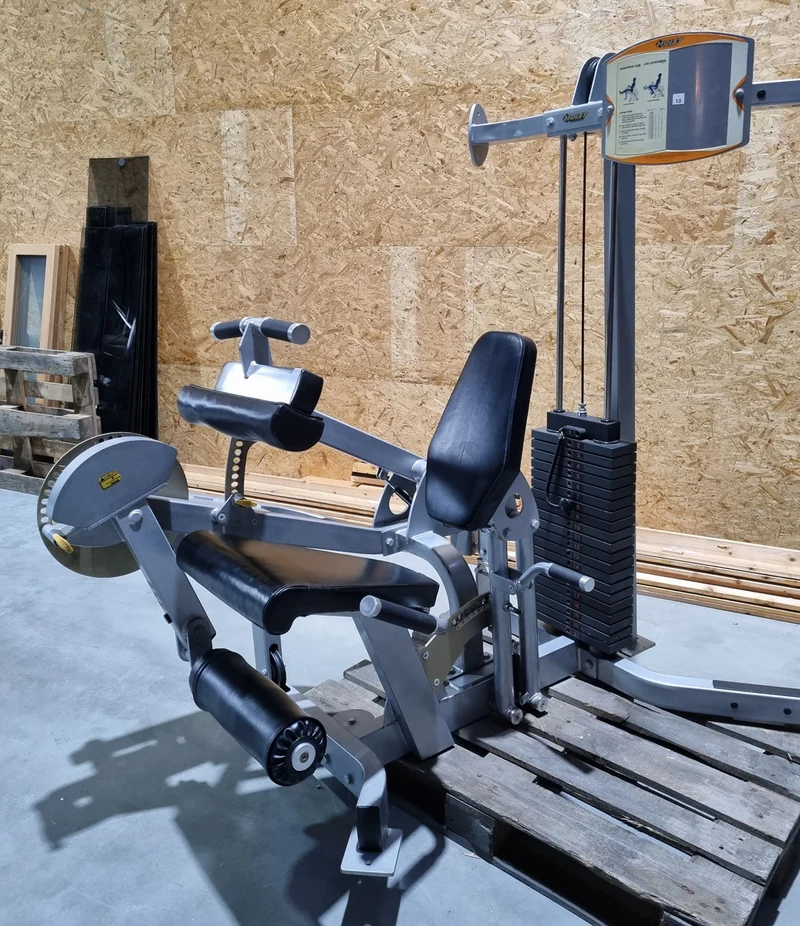 Hoist Multi Kraftstations Turm - Multistation mit Kabelzug, Kraftstation mit Gewichtsblöcken, gebraucht - überholter Zustand