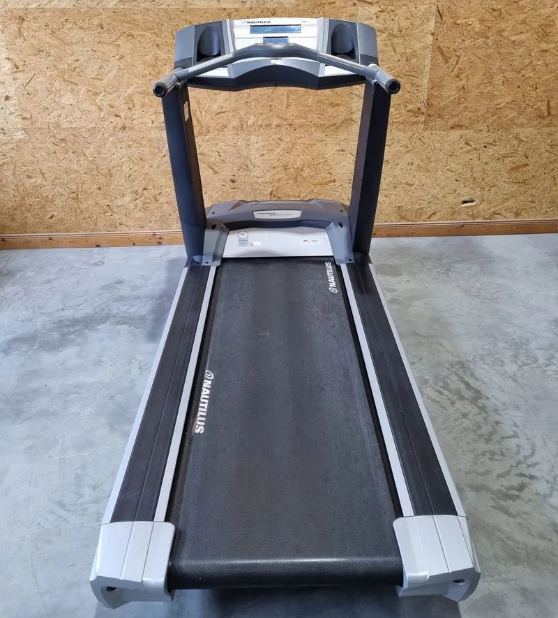 Nautilus T916 Laufband Treadmill, LED Konsole, gebraucht - überholter Zustand