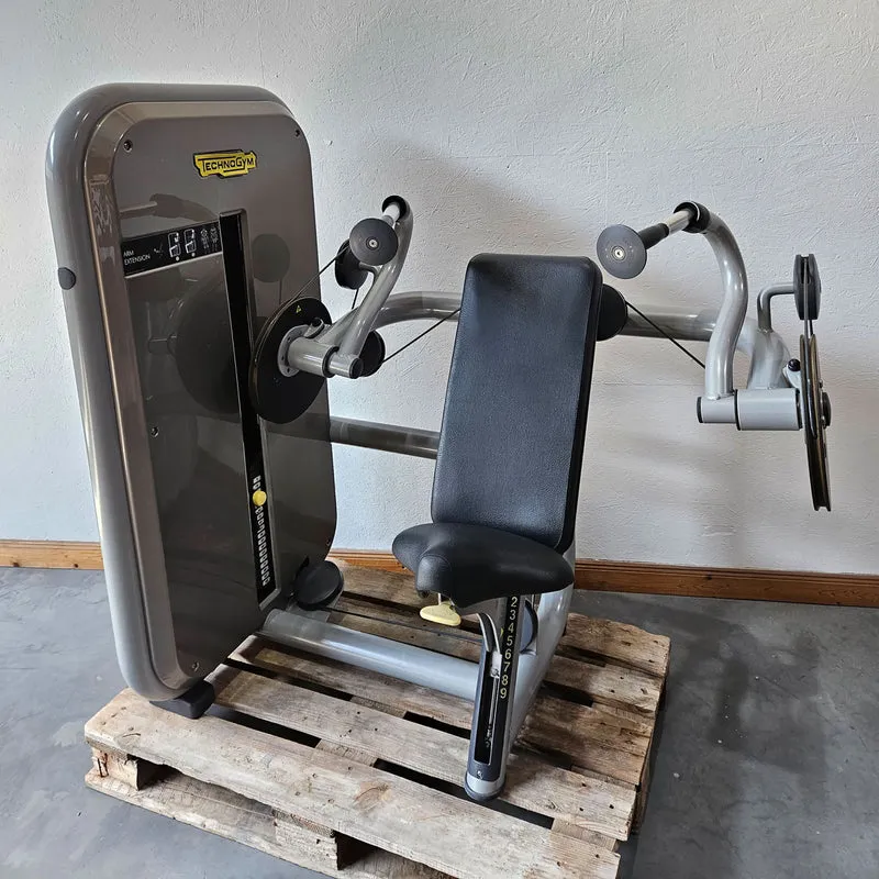 TechnoGym 12 Kraftgeräte im Set, Element Line Serie, Kraftgerätepark Fitnessstudio, gebraucht - überholter Zustand