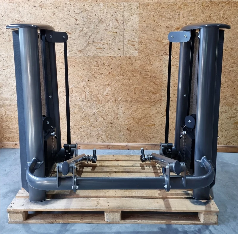 Gym80 Sygnum Dual 4401 FTM Deadlift Maschine, Kreuzheben Maschine mit 2x 105kg Gewichtsblöcken Stack Weight, gebrauchter - überholter Zustand
