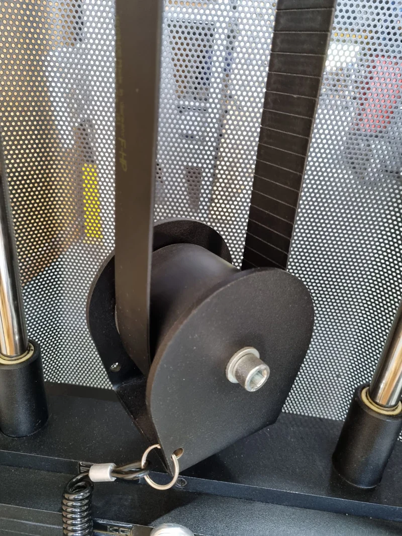 Gym80 Sygnum Dual 4401 FTM Deadlift Maschine, Kreuzheben Maschine mit 2x 105kg Gewichtsblöcken Stack Weight, gebrauchter - überholter Zustand
