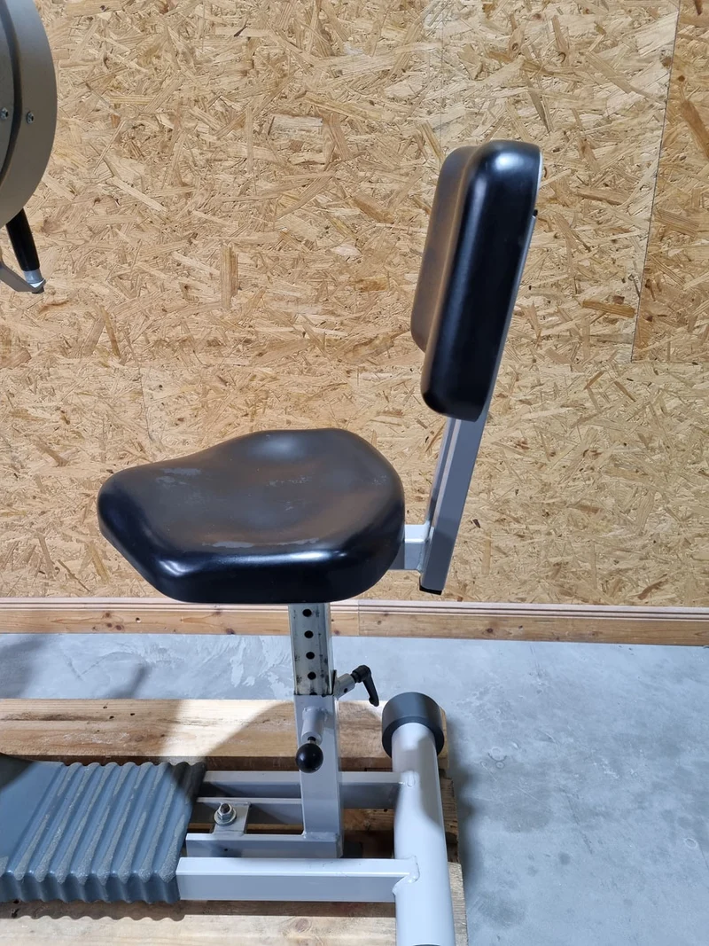 Ergo-Fit 3000 mit Rückenlehne, Oberkörpertrainer, Oberkörperergometer, Handergometer, Cardiotraining für Arme und Schulter, gebraucht - überholter Zustand