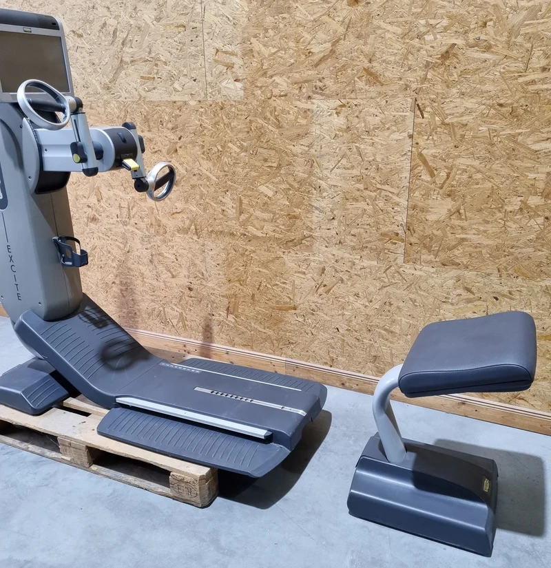 Technogym Top Excite, Oberkörpertrainer, Oberkörperergometer, ROLLSTUHL geeignet, Handergometer, Cardiotraining für Arme und Schulter, gebraucht - überholter Zustand