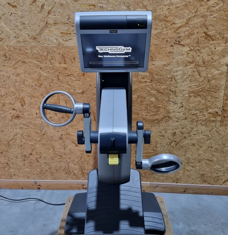 Technogym Top Excite, Oberkörpertrainer, Oberkörperergometer, ROLLSTUHL geeignet, Handergometer, Cardiotraining für Arme und Schulter, gebraucht - überholter Zustand