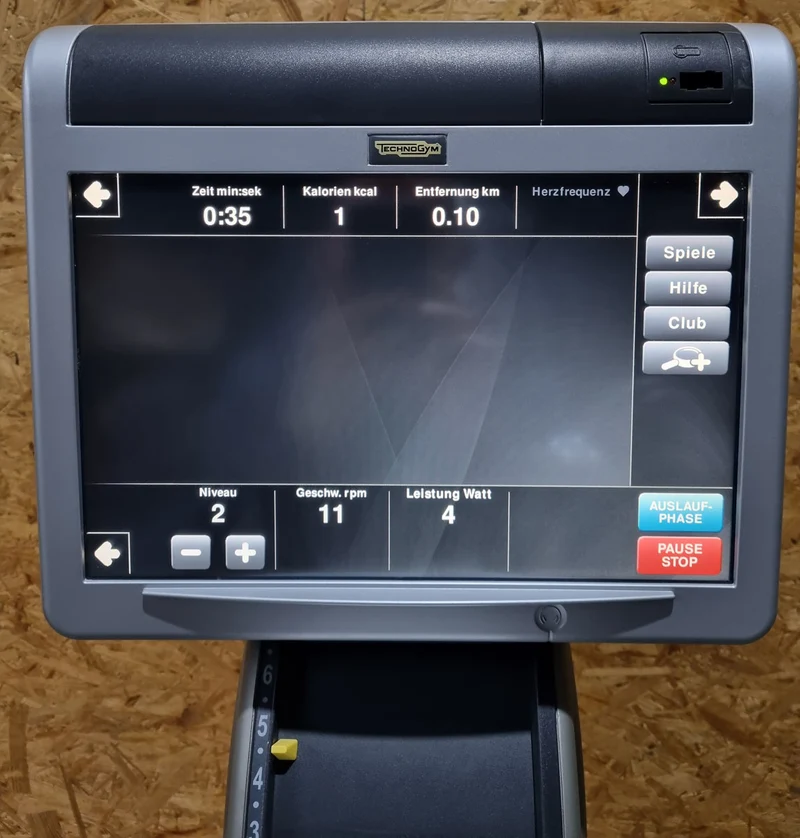 Technogym Top Excite, Oberkörpertrainer, Oberkörperergometer, ROLLSTUHL geeignet, Handergometer, Cardiotraining für Arme und Schulter, gebraucht - überholter Zustand