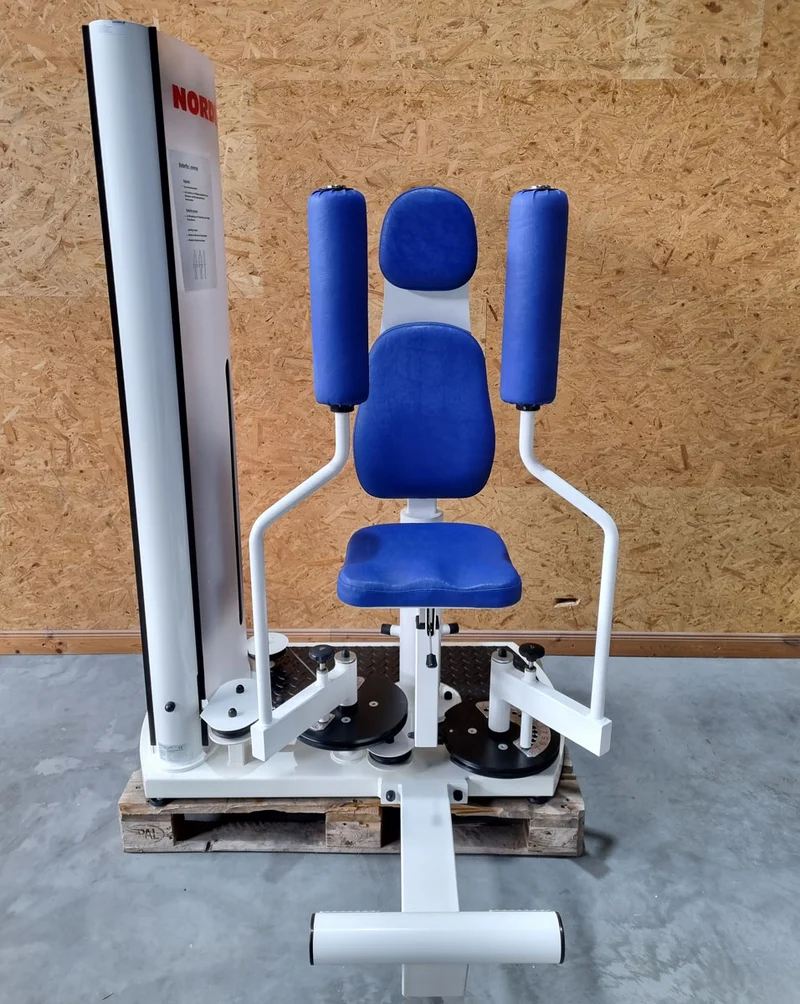 Pego Sport NordicLine Butterfly und Butterfly Reverse - 2 in 1 Kombimaschine, Butterfly - Press Back Kombi, Fly and Rear Delt, Rahmenfarbe Weiß, Polsterfarbe Blau, gebraucht - überholter Zustand