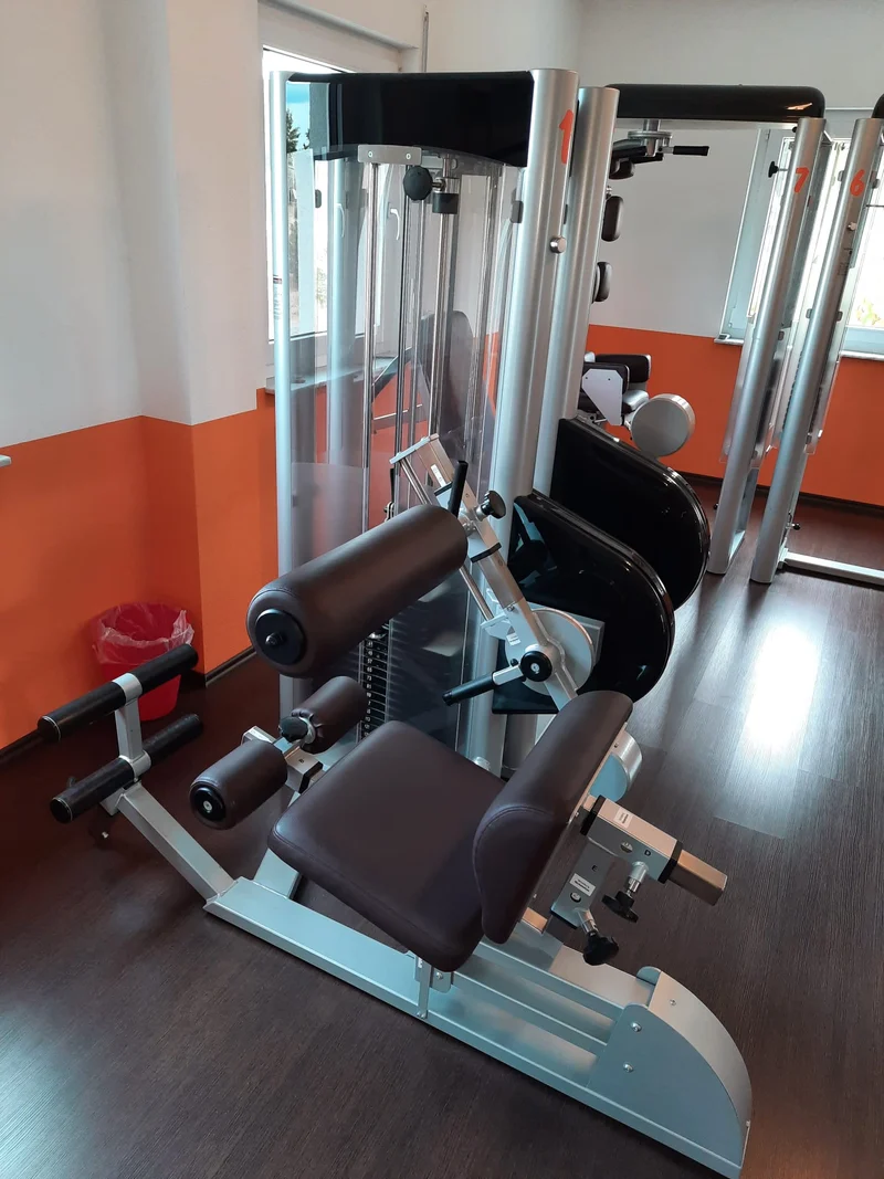 KG am Geräte Set - 10 medizinische Kraftgeräte - Physio Sports GmbH, Medizinzulassung MPG, Made in Germany, gebraucht - überholter Zustand