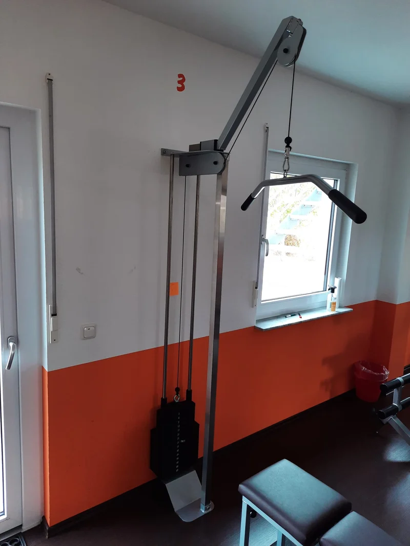 KG am Geräte Set - 10 medizinische Kraftgeräte - Physio Sports GmbH, Medizinzulassung MPG, Made in Germany, gebraucht - überholter Zustand